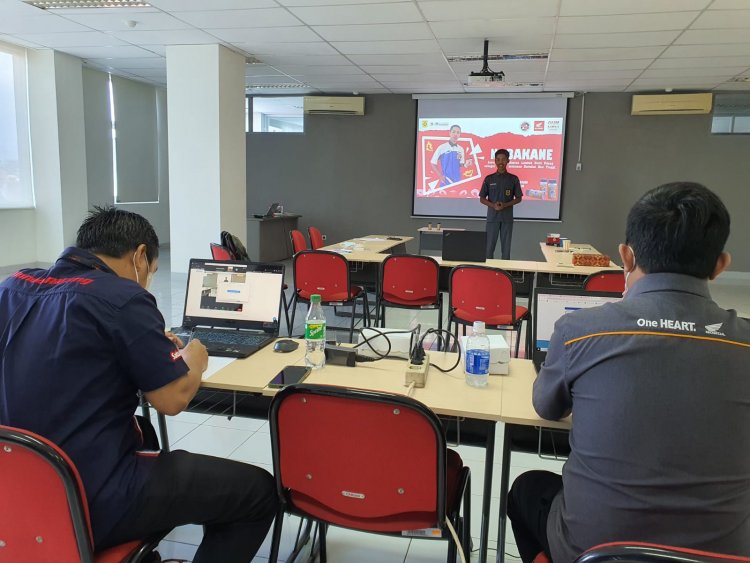 Honda Jatim, Siapkan Beasiswa Untuk Pelajar